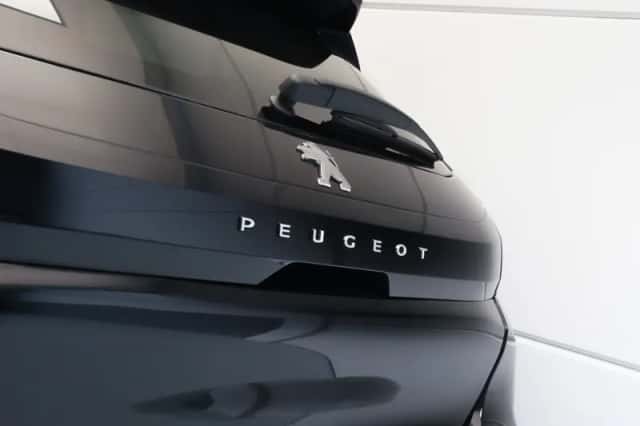 Peugeot 208 (2022) thumbnail 6