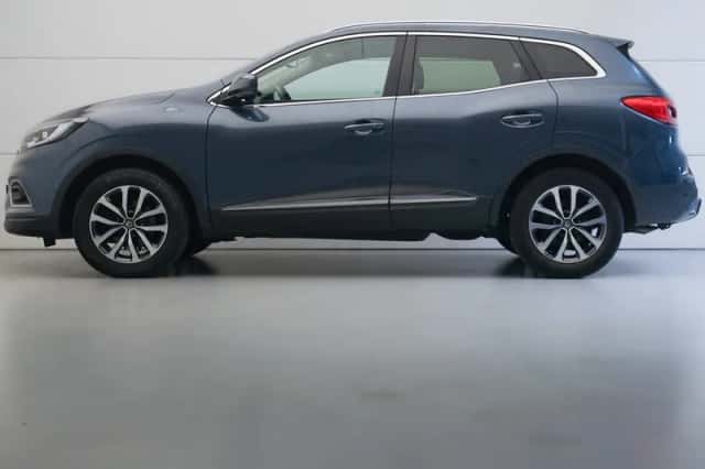 Renault Kadjar (2021) thumbnail 2
