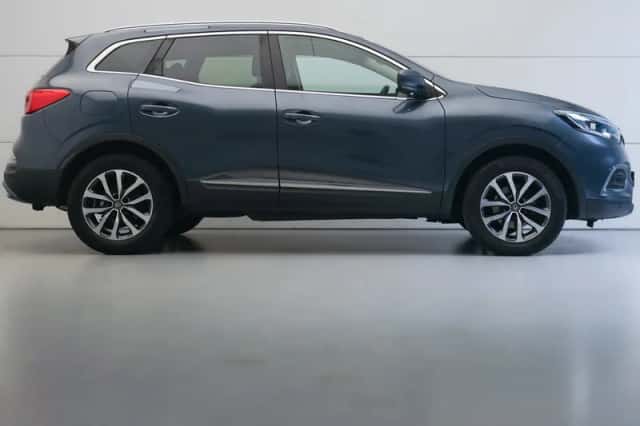 Renault Kadjar (2021) thumbnail 5