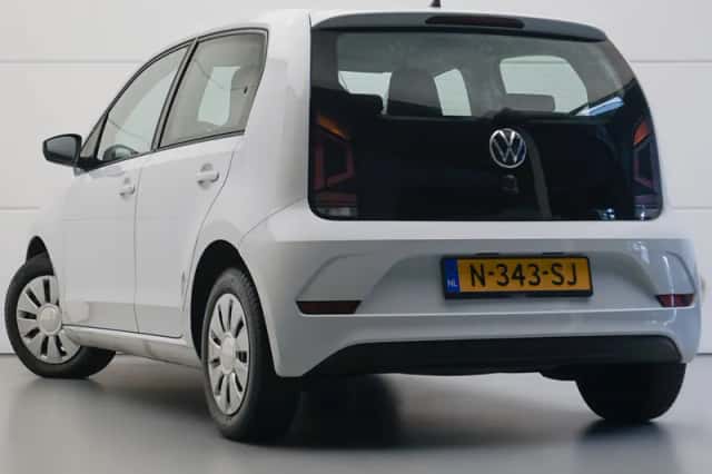 Volkswagen Up! (2022) thumbnail 3