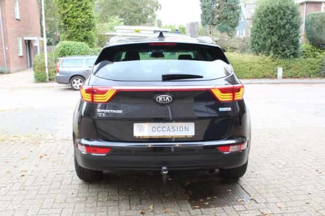 Kia Sportage (2016) thumbnail 4
