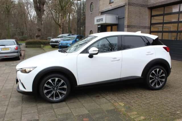 Mazda CX-3 (2018) thumbnail 2