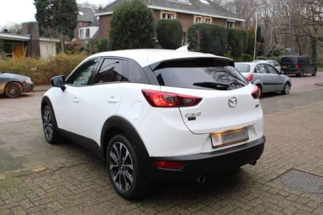 Mazda CX-3 (2018) thumbnail 3