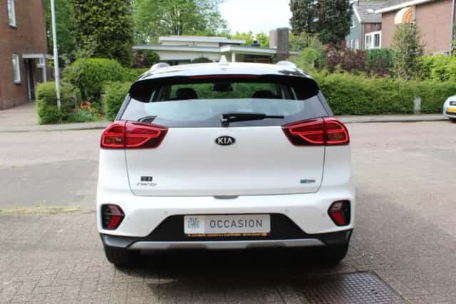 Kia Niro (2020) thumbnail 4