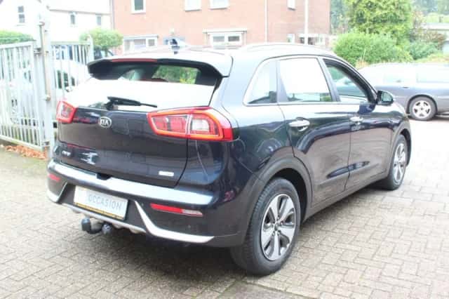 Kia Niro (2018) thumbnail 5
