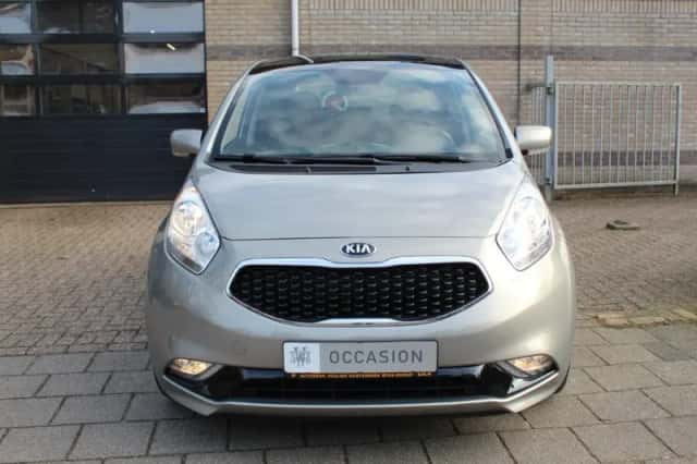 Kia Venga (2016) thumbnail 5