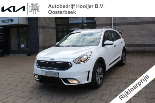 Kia Niro (2018) thumbnail 1