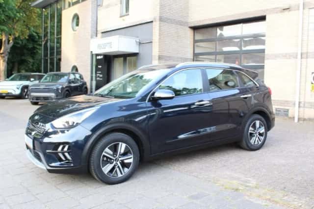 Kia Niro (2021) thumbnail 2