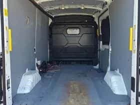 Ford Transit (2019) thumbnail 17
