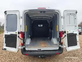 Ford Transit (2019) thumbnail 28