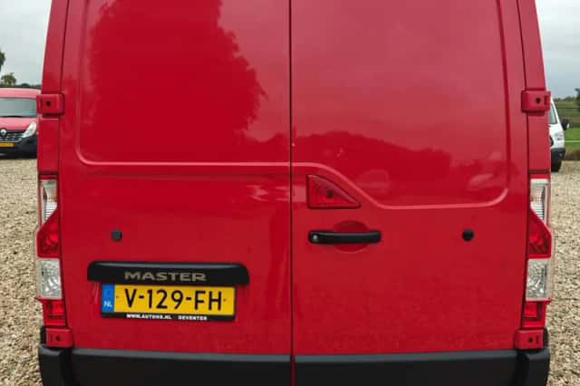 Renault Master (2017) thumbnail 5