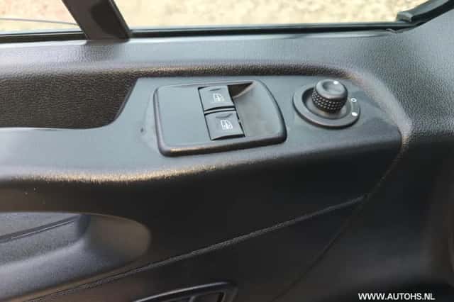 Renault Trafic (2021) thumbnail 12