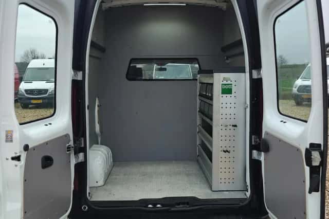 Renault Trafic (2021) thumbnail 14