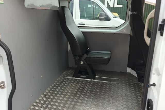 Renault Trafic (2021) thumbnail 16