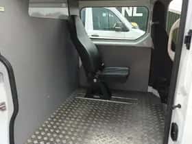 Renault Trafic (2021) thumbnail 16