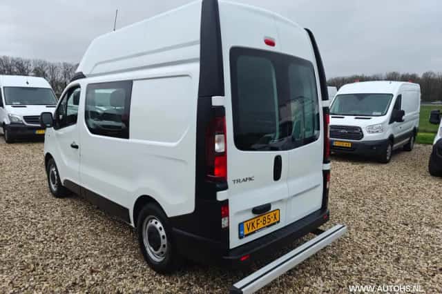 Renault Trafic (2021) thumbnail 4