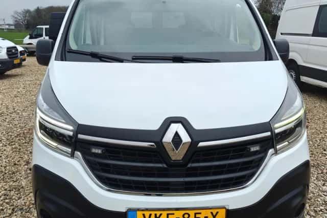Renault Trafic (2021) thumbnail 9