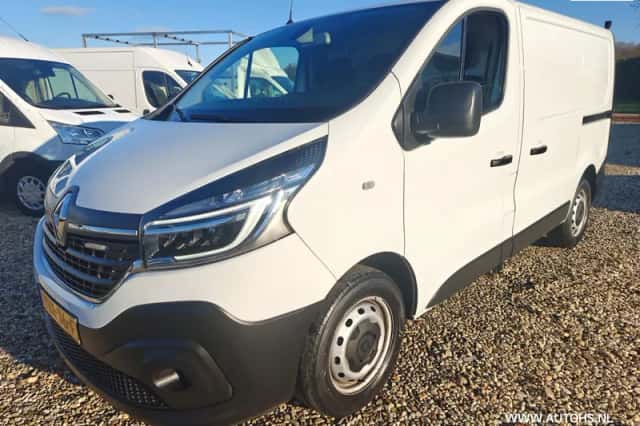 Renault Trafic (2021) thumbnail 2
