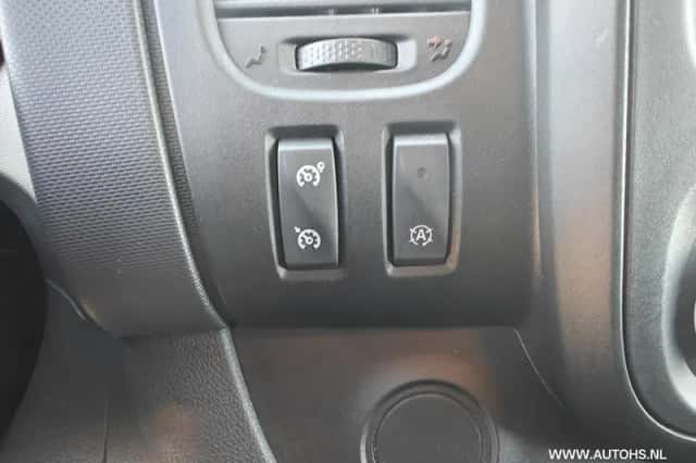 Renault Trafic (2021) thumbnail 15