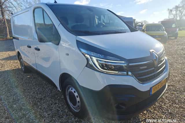 Renault Trafic (2021) thumbnail 9