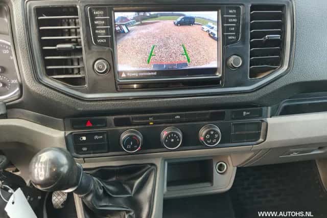 Volkswagen Crafter (2019) thumbnail 18
