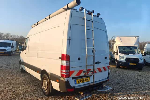 Mercedes-Benz Sprinter (2016) thumbnail 4