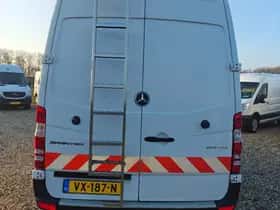 Mercedes-Benz Sprinter (2016) thumbnail 5