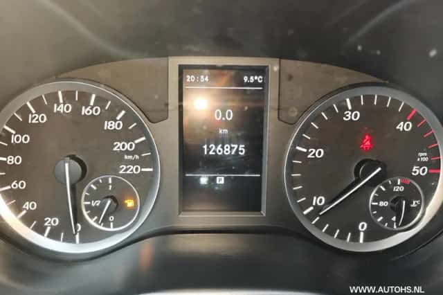 Mercedes-Benz Vito (2019) thumbnail 18
