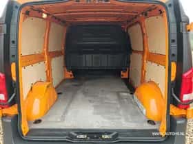Mercedes-Benz Vito (2019) thumbnail 21