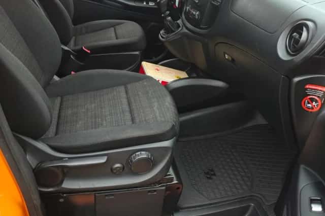 Mercedes-Benz Vito (2019) thumbnail 23