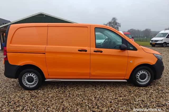 Mercedes-Benz Vito (2019) thumbnail 8