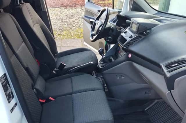 Ford Transit Connect (2021) thumbnail 21