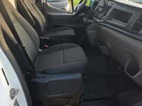 Ford Transit (2022) thumbnail 22