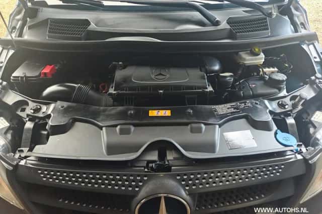 Mercedes-Benz Vito (2017) thumbnail 24