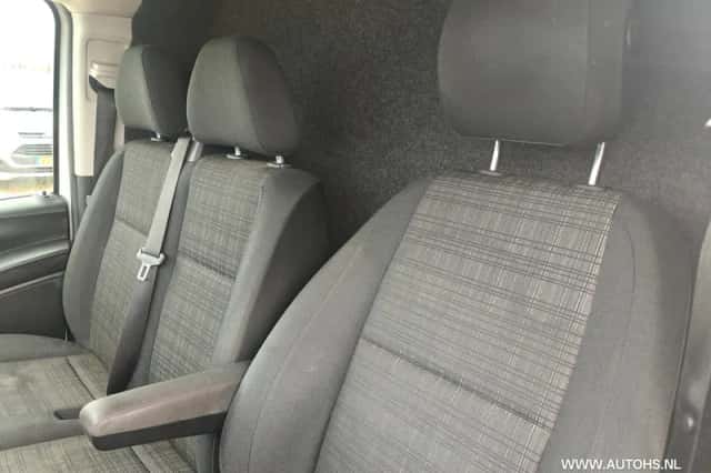 Mercedes-Benz Vito (2020) thumbnail 13