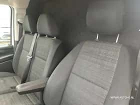 Mercedes-Benz Vito (2020) thumbnail 13