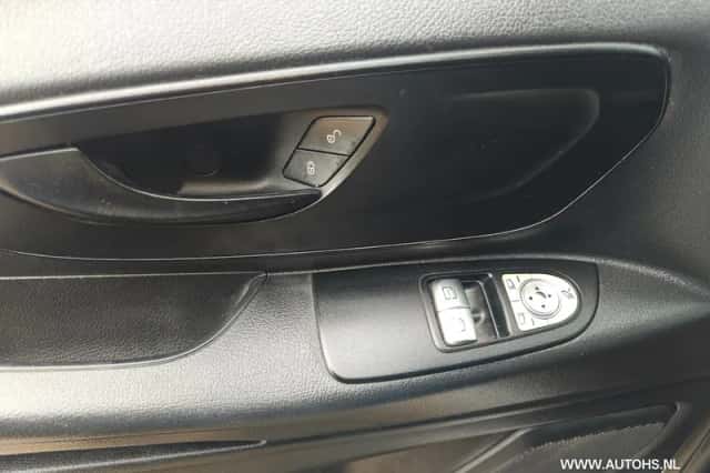 Mercedes-Benz Vito (2020) thumbnail 15