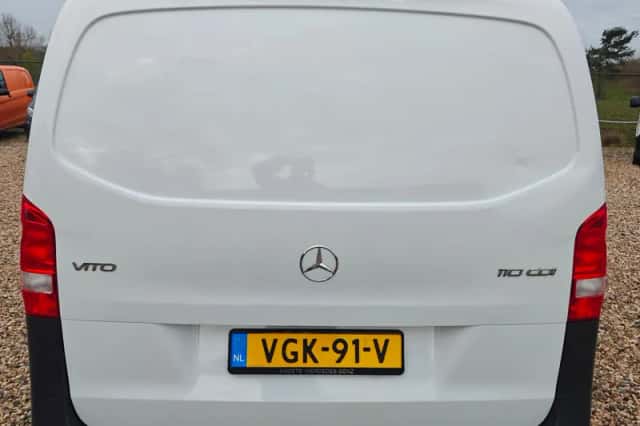 Mercedes-Benz Vito (2020) thumbnail 5