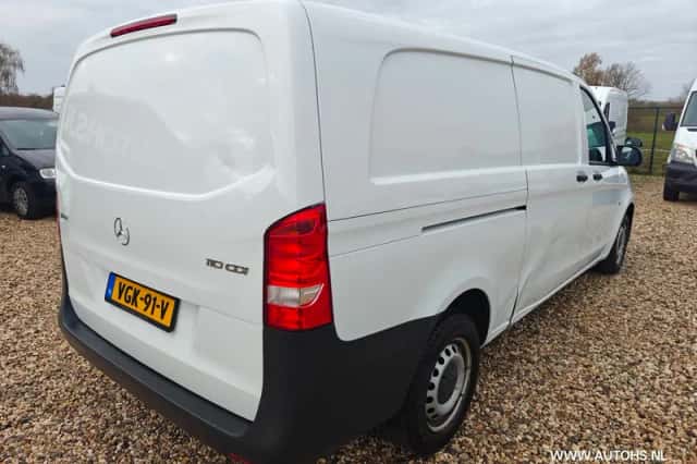 Mercedes-Benz Vito (2020) thumbnail 6