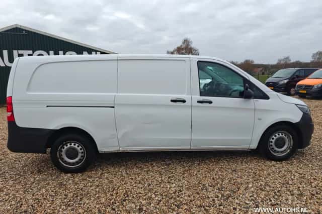 Mercedes-Benz Vito (2020) thumbnail 7