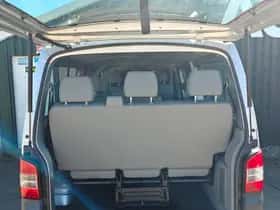 Volkswagen Transporter (2010) thumbnail 17