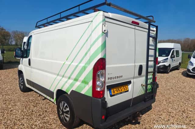 Peugeot Boxer (2010) thumbnail 5