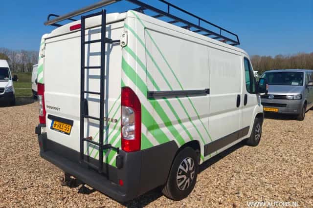 Peugeot Boxer (2010) thumbnail 9