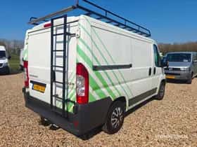 Peugeot Boxer (2010) thumbnail 9