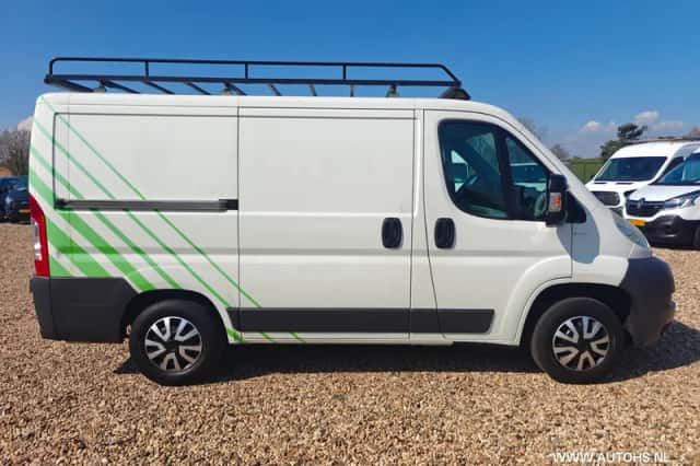 Peugeot Boxer (2010) thumbnail 10