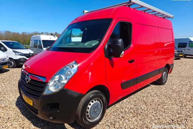 Opel Movano (2016) thumbnail 2
