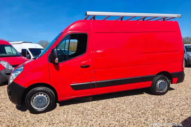 Opel Movano (2016) thumbnail 3