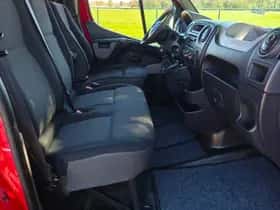 Opel Movano (2016) thumbnail 21