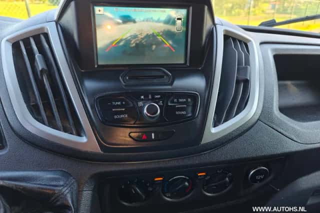 Ford Transit (2018) thumbnail 13