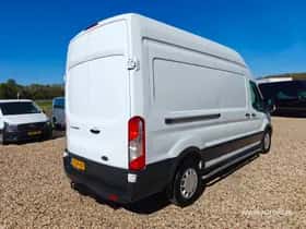 Ford Transit (2018) thumbnail 9